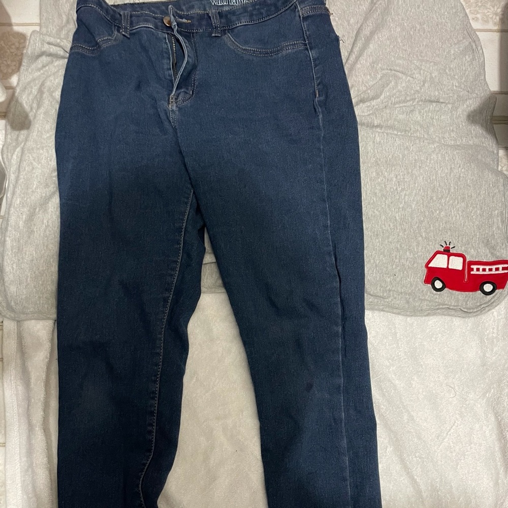 Blue skinny jeans